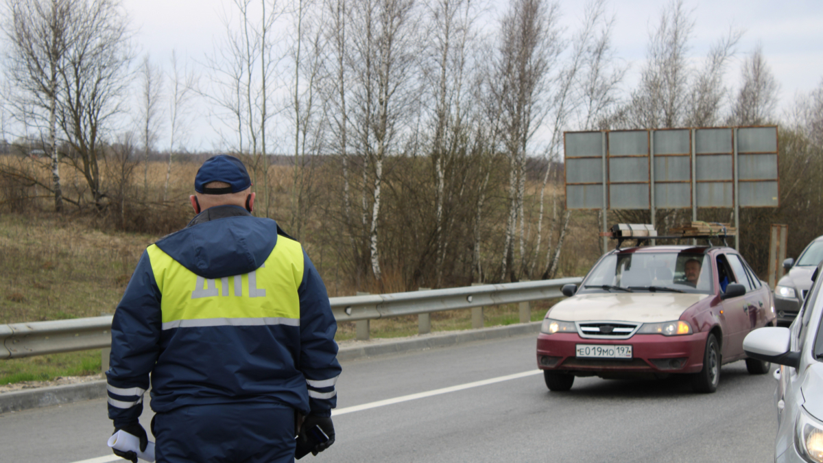 Получил штраф и потерял должность донской автоинспектор за приписки