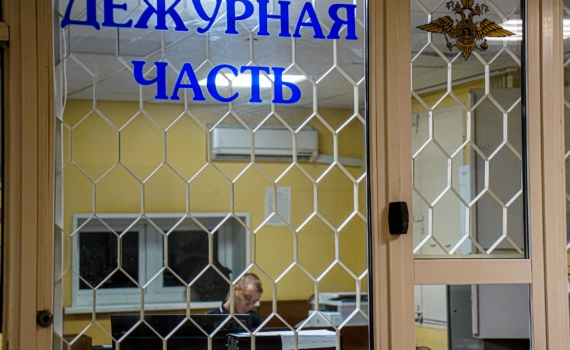 Челябинский суд обязал родителя выплатить компенсацию учительнице после угроз