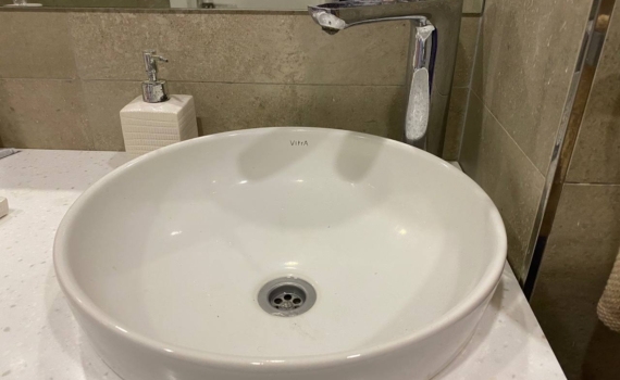 Чистота без химии: 5 рецептов домашних экологичных средств для уборки дома