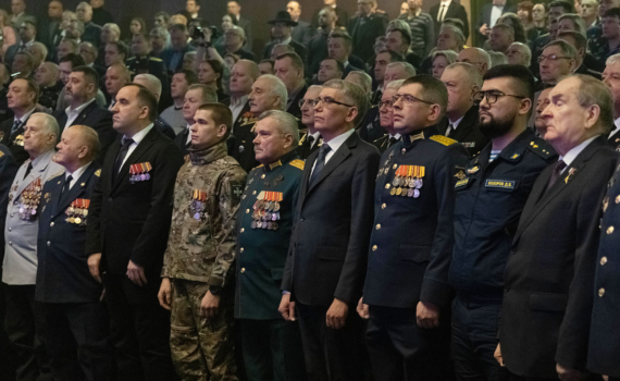 И 9 мая, и 23 февраля: Миляев заявил, что поколениями туляки защищали Родину И 9 мая, и 23 февраля: Миляев заявил, что поколениями туляки защищали Родину